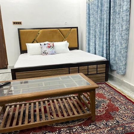 Shri Ram International Home Stay Ayodhya Kültér fotó