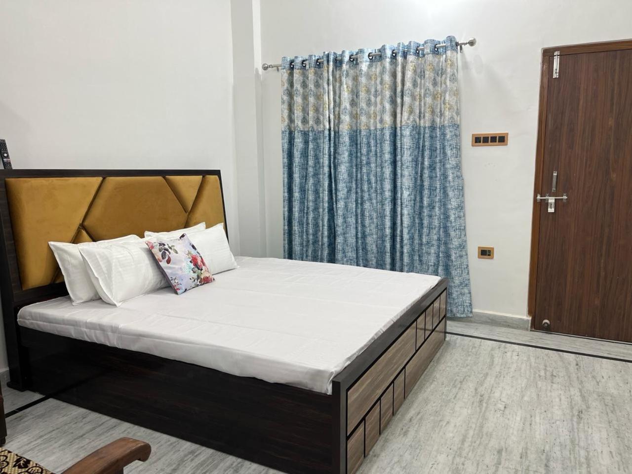 Shri Ram International Home Stay Ayodhya Kültér fotó