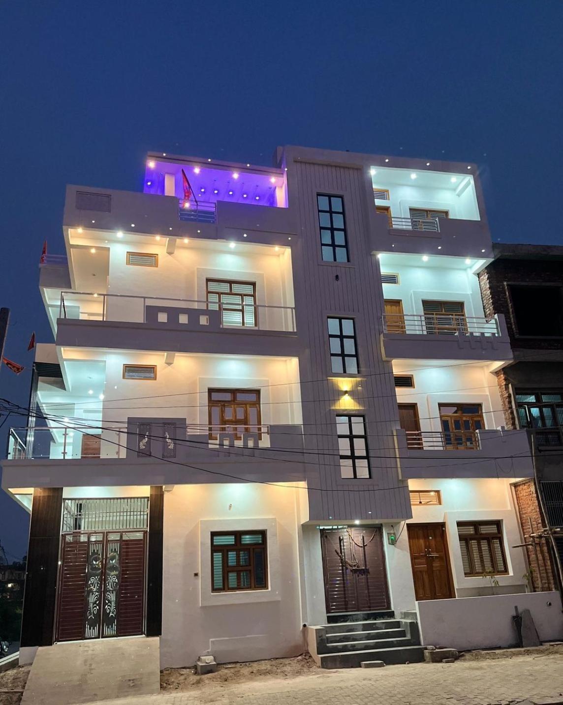 Shri Ram International Home Stay Ayodhya Kültér fotó