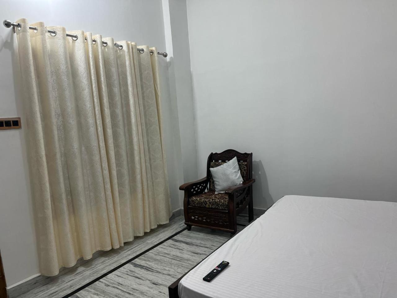 Shri Ram International Home Stay Ayodhya Kültér fotó
