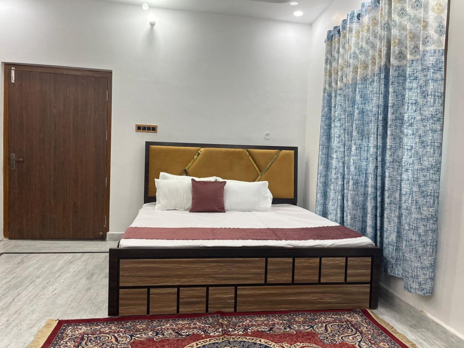 Shri Ram International Home Stay Ayodhya Kültér fotó